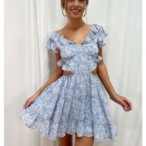 Isabelles Cabinet She is Class blue dress